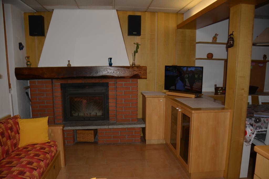 Casa Gibiseo Apartment Белано Екстериор снимка
